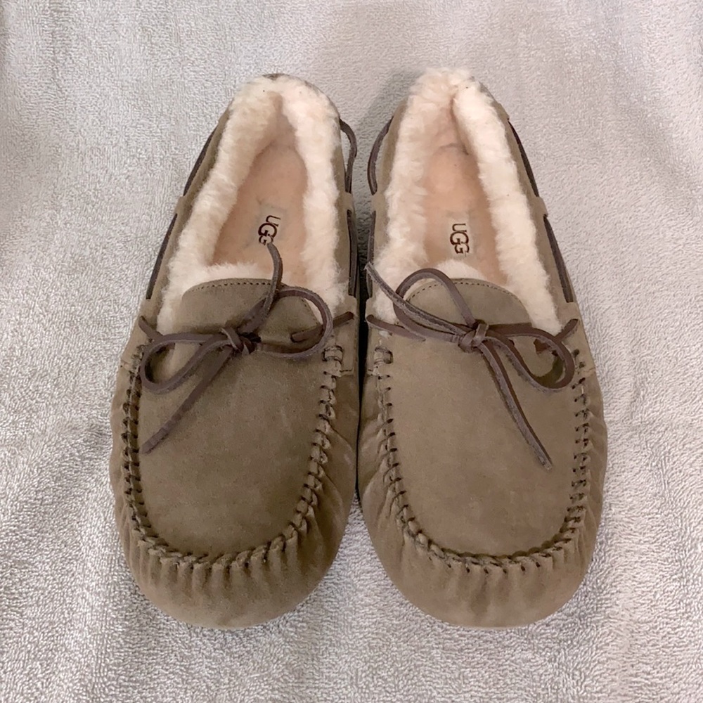 Men’s UGG,S Size 10